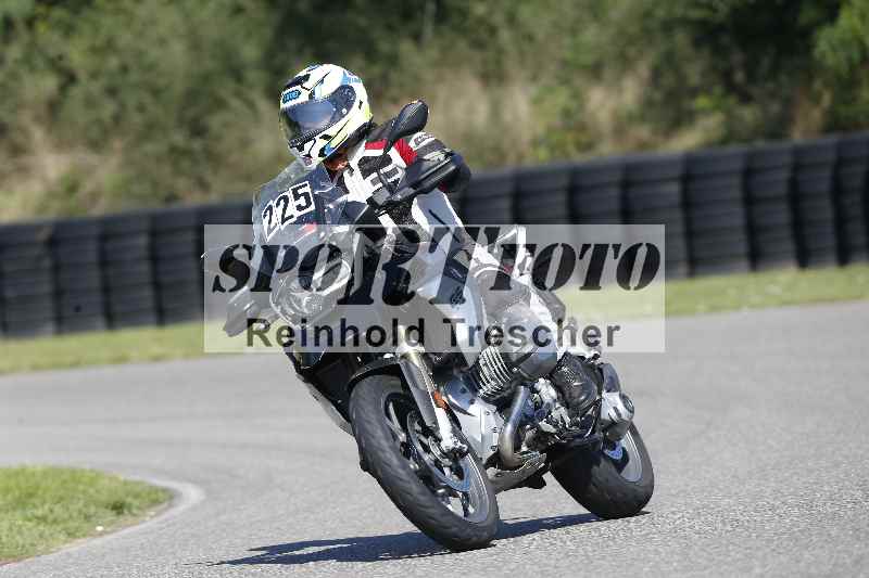 /43 08.08.2025 Discover the Bike ADR/Bike 1 gruen/225